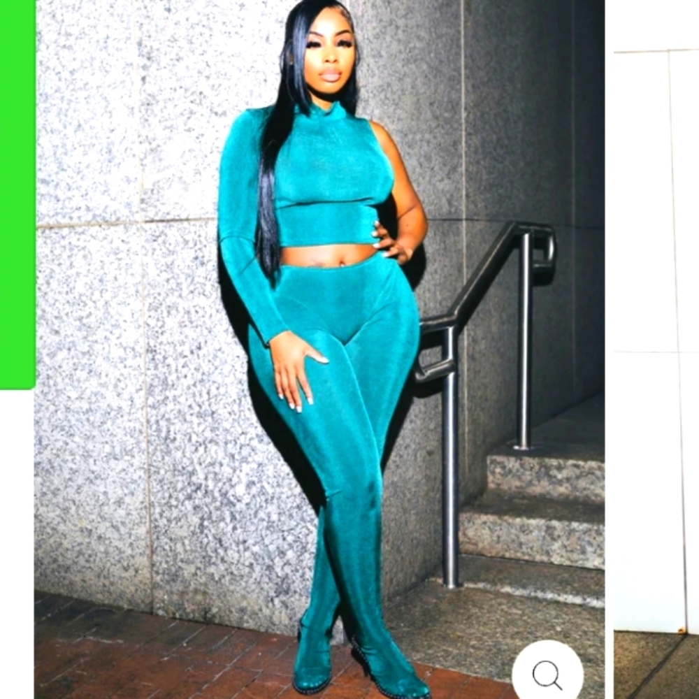 Stretchy Green Set